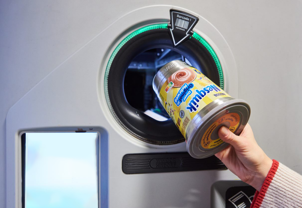 Reusable container being returned to recycling machine